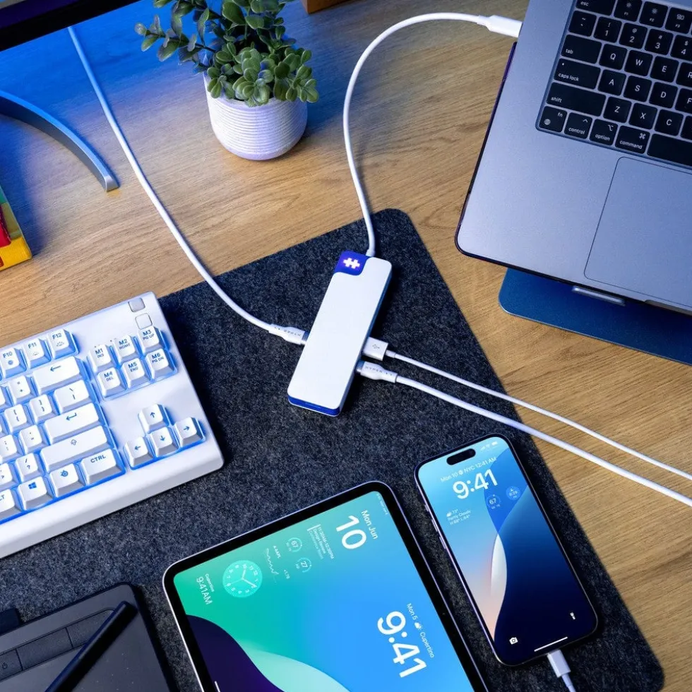 HyperDrive Flex 8 Port USB-C Hub Blue