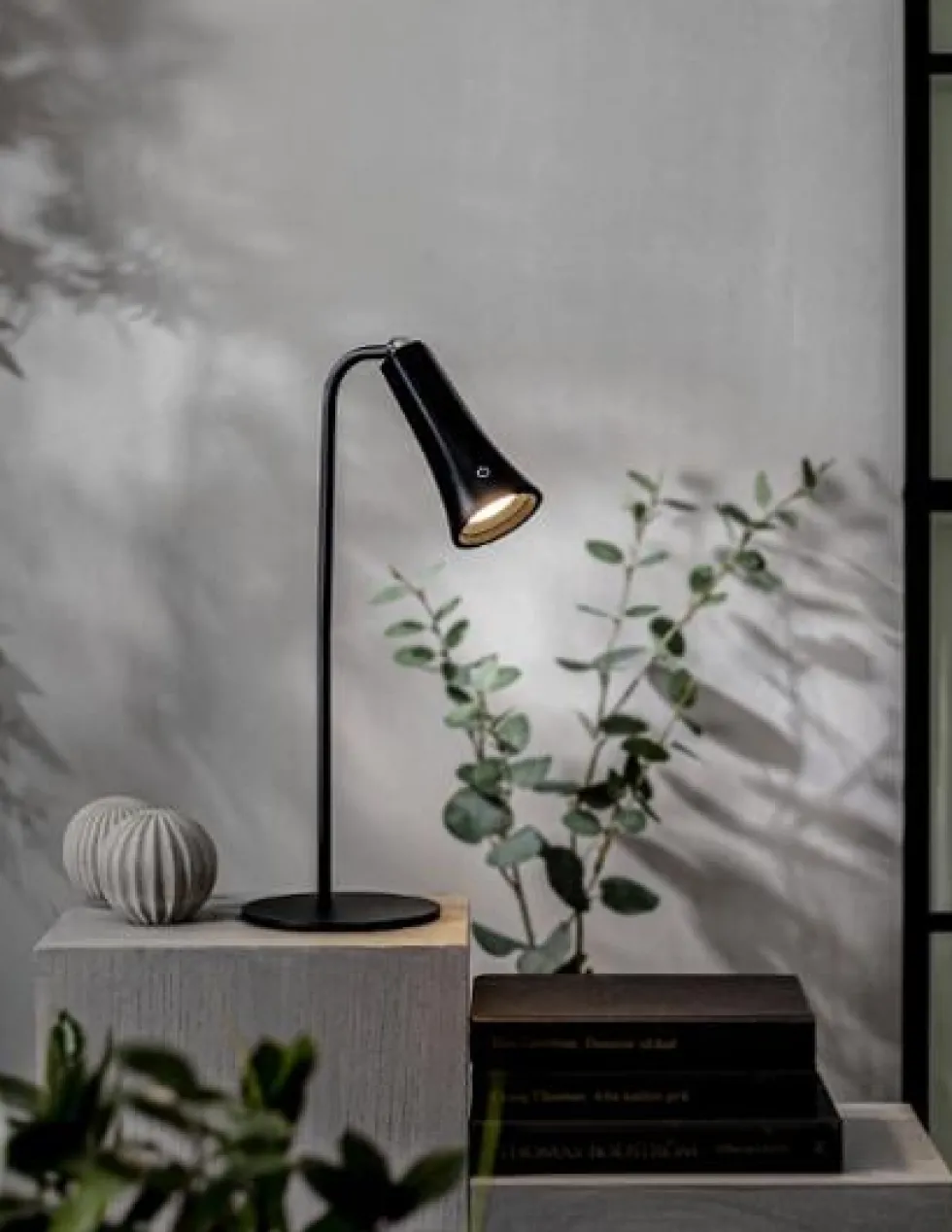 Lampa Functional LED 38cm svart