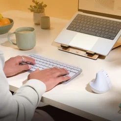 Lift for Mac Vertical Ergonomic Mouse, Off-White/Pale Grey