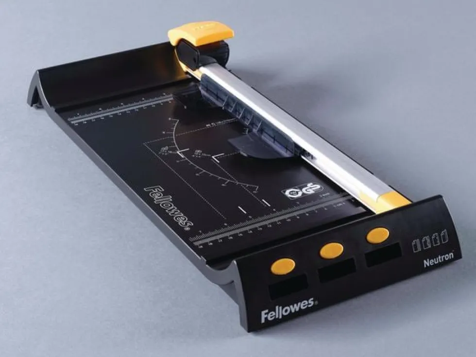 Skärmaskin FELLOWES Neutron trimmer A4