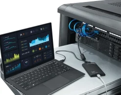 StarTech.com KVM-enhet till USB 2.0 akutvagn-adapter för bärbara