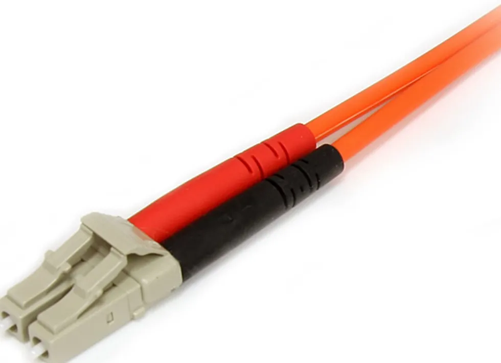 StarTech.com 2m Fiber Optic Cable - Multimode Duplex 62.5/125