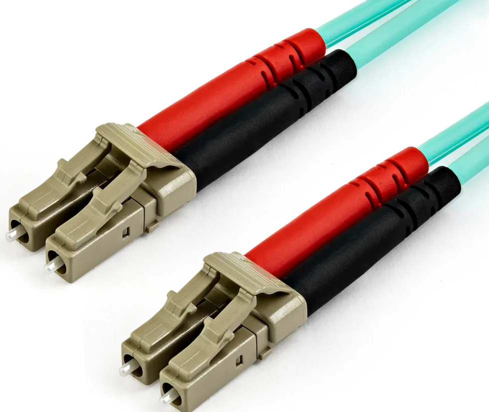 StarTech.com 10 m OM4 LC to LC Multimode Duplex Fiber Optic