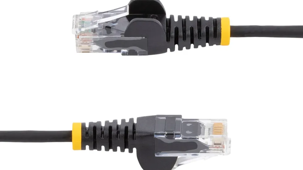 StarTech.com - Patch-kabel - RJ-45 (hane) till RJ-45 (hane) - 25