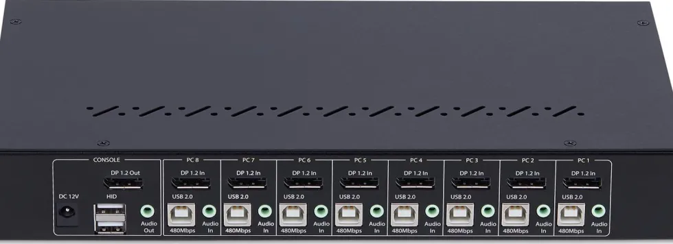 StarTech.com 8-Port DisplayPort KVM Switch w/1U Rack Mount Kit,