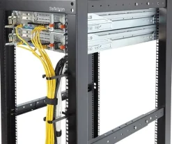 StarTech.com 1U Vertical 1.8 x 3.9in Server Rack Cable