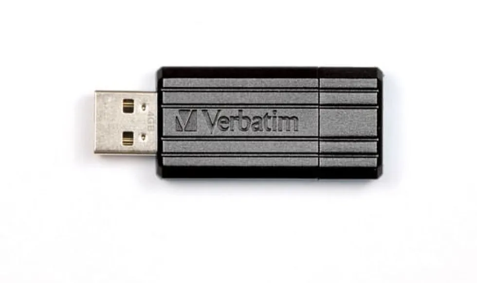 USB 2.0 Store 'n* Go Pin 32GB, Black